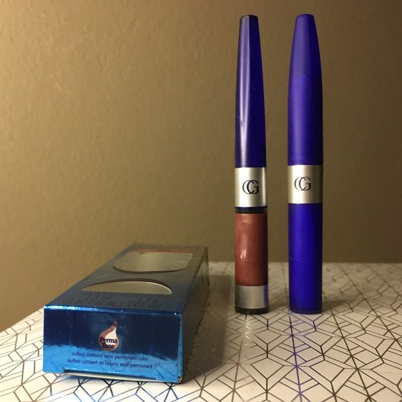 COVERGIRL Outlast All-Day Lip Color w/Moisturizing Topcoat  💋  RETIRED COLOR!! - Picture 6 of 10